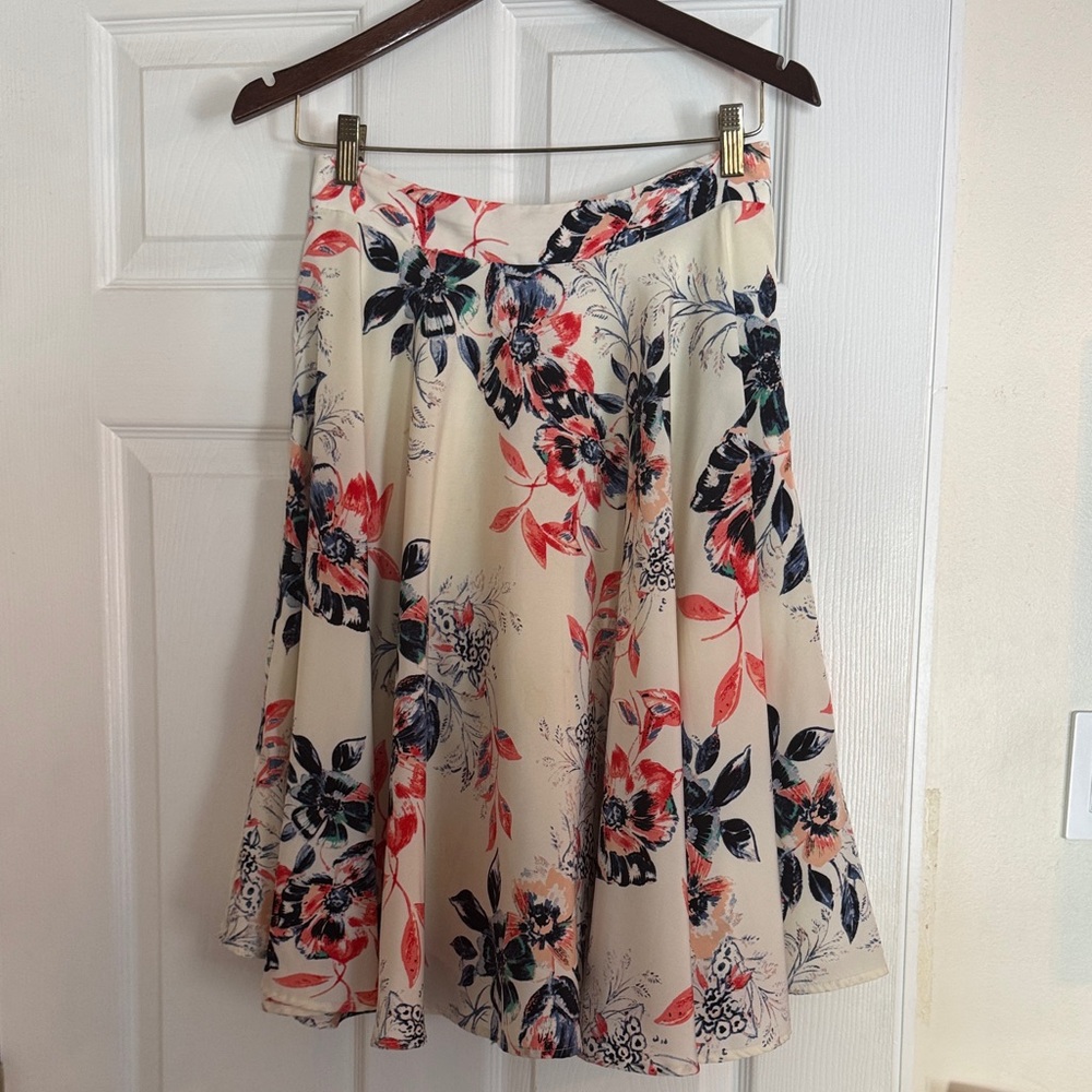 Ro & De Cream Floral A-Line Skirt